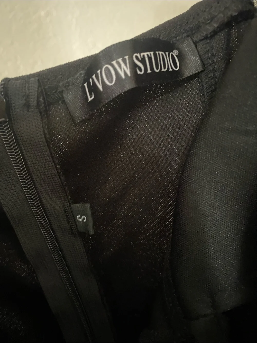 L’VOW STUDIO chic black